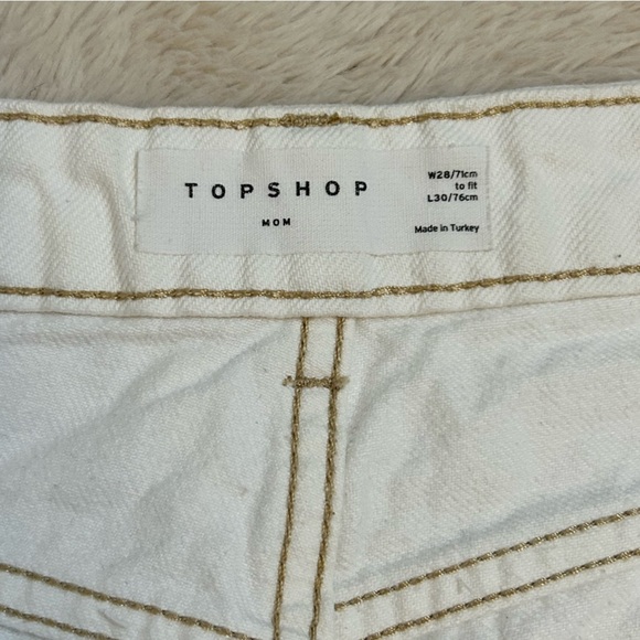 Top Shop | White High Rise Denim 5 pocket, beige stitching Mom Jean Size 28 - Picture 5 of 14